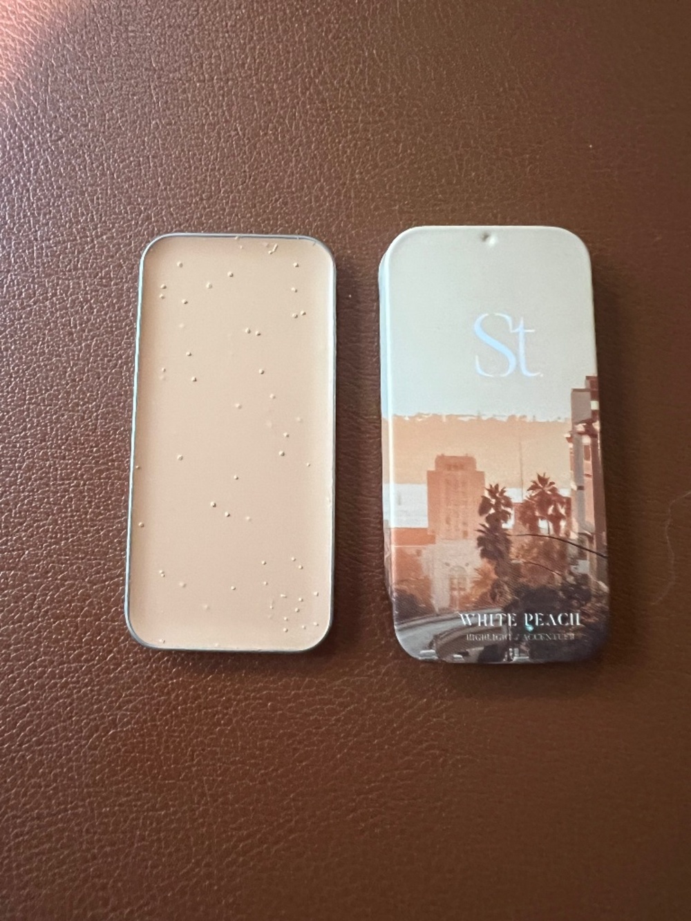 NIB Seint Beauty IIID Foundation Highlight Tin - White Peach (Brand New)